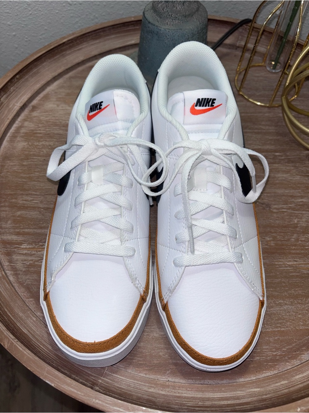 Nike Men’s White Legacy Canvas Sneakers with Tan Trim Size 8.5